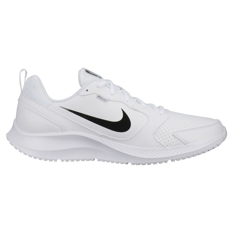 Bq3201 nike 2025