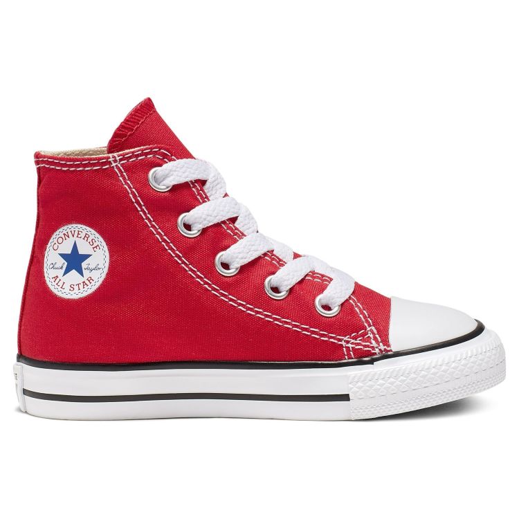 Girl red converse discount