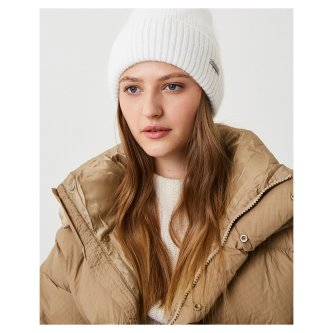 Шапка Fabretti DW70-1 белая