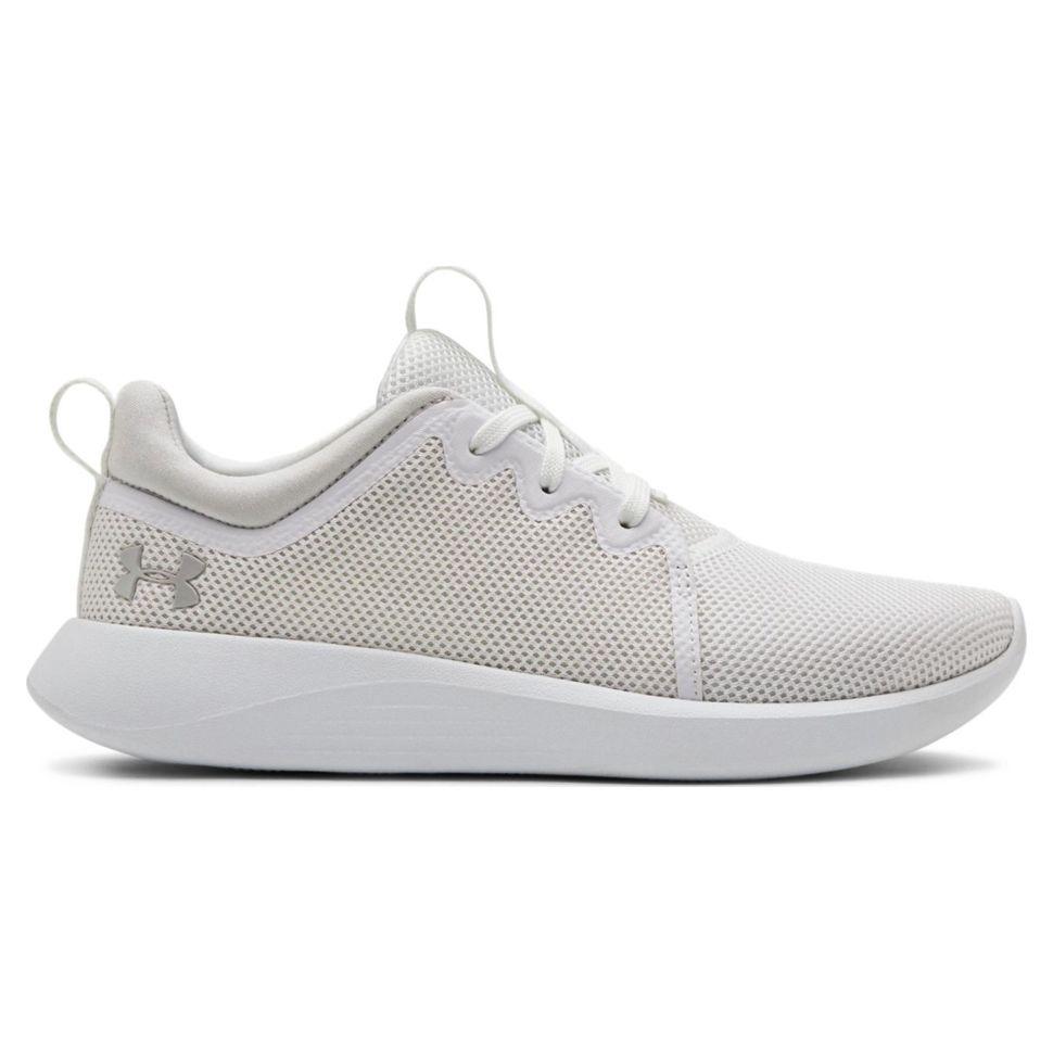 Under armour skylar discount