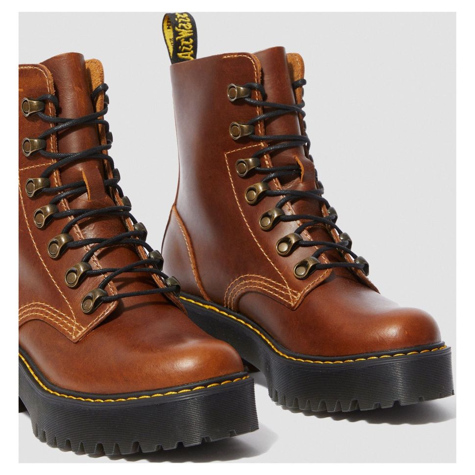 Dr.Martens Leona 7 Hook Boot 22781243 OIMIO.RU
