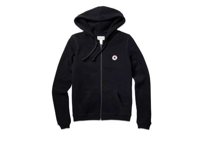 Толстовка женская Converse (конверс) 08833C001 на молнии черная Великолепная спортивная толстовка Converse (конверс) 08833C001 на молнии черная это воплощение комфорта. Модель с длинными рукавами и капюшоном. В виде замка используется молния. Толстовка дополнено двумя боковыми карманами. На груди расположен логотип бренда Converse (конверс). Толстовка от Converse (конверс) подчеркнет Ваш безупречный стиль и вкус. Купить толстовку Converse (конверс) 08833C001 на молнии черную Вы можете оформив заказ в нашем интернет магазине и воспользоваться БЕСПЛАТНОЙ ДОСТАВКОЙ по России.